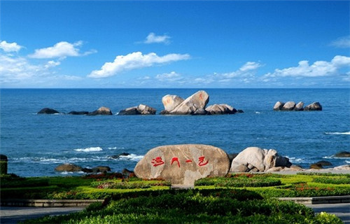 松桃苗族自治县加盟大叔肉蟹煲正常几年回本，松桃苗族自治县中式快餐加盟费多少钱